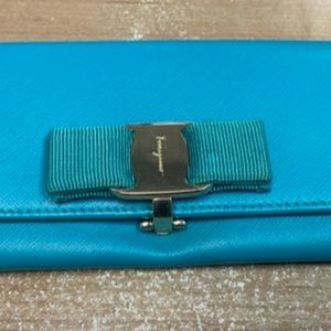 Salvatore Ferragamo Turquoise Vintage Used Vara Ribbon Bifold Wallet